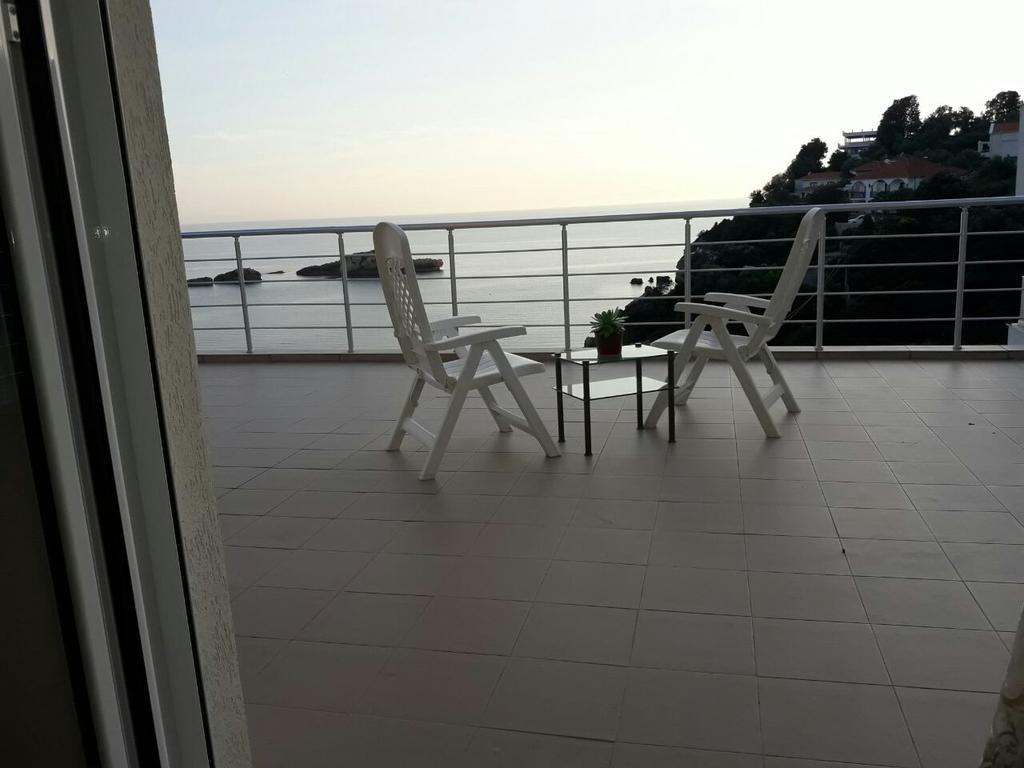 Apartments Gran Sasso 울친 외부 사진