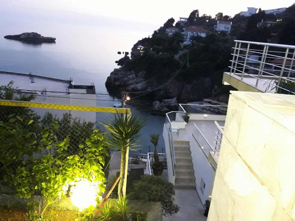Apartments Gran Sasso 울친 외부 사진