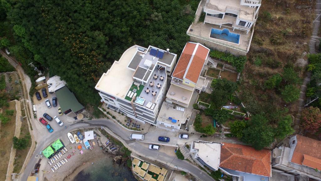 Apartments Gran Sasso 울친 외부 사진