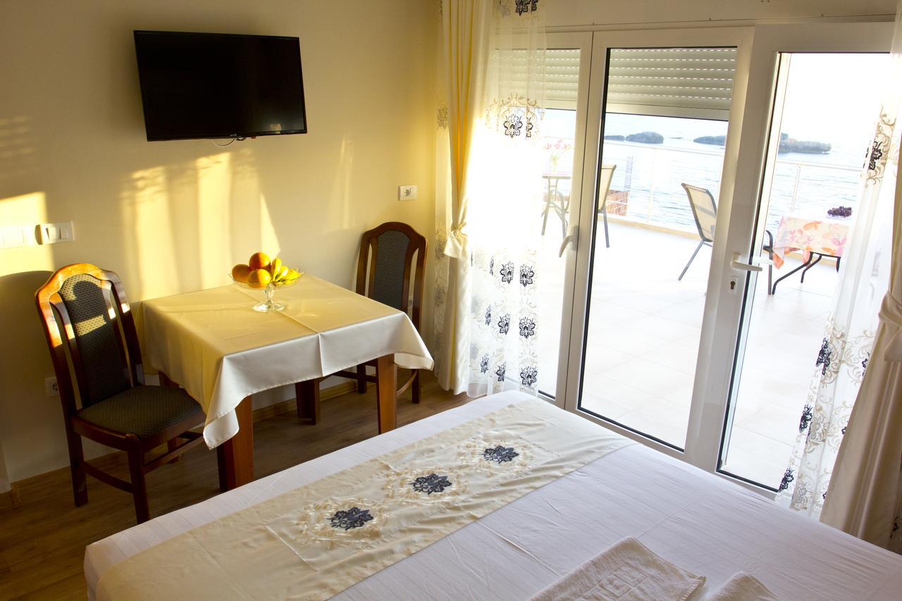 Apartments Gran Sasso 울친 외부 사진