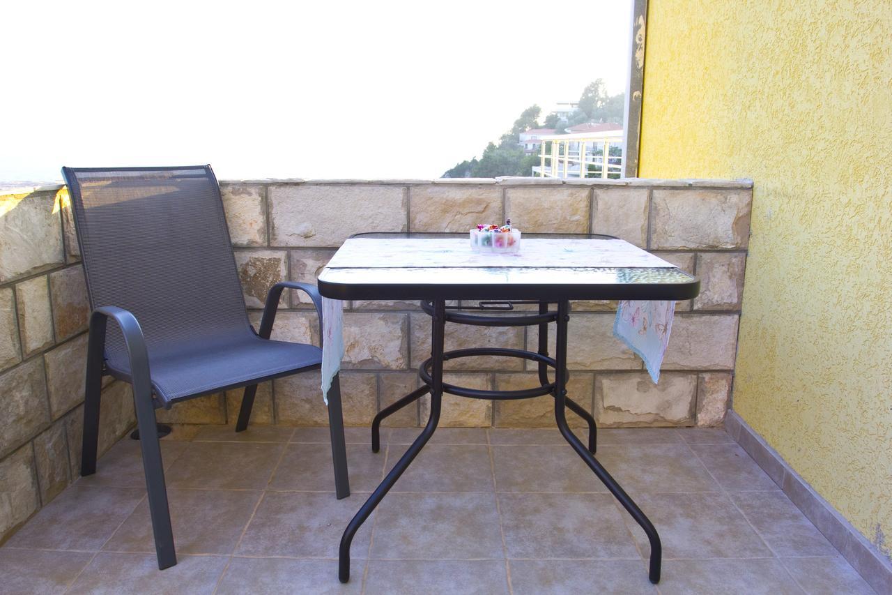Apartments Gran Sasso 울친 외부 사진