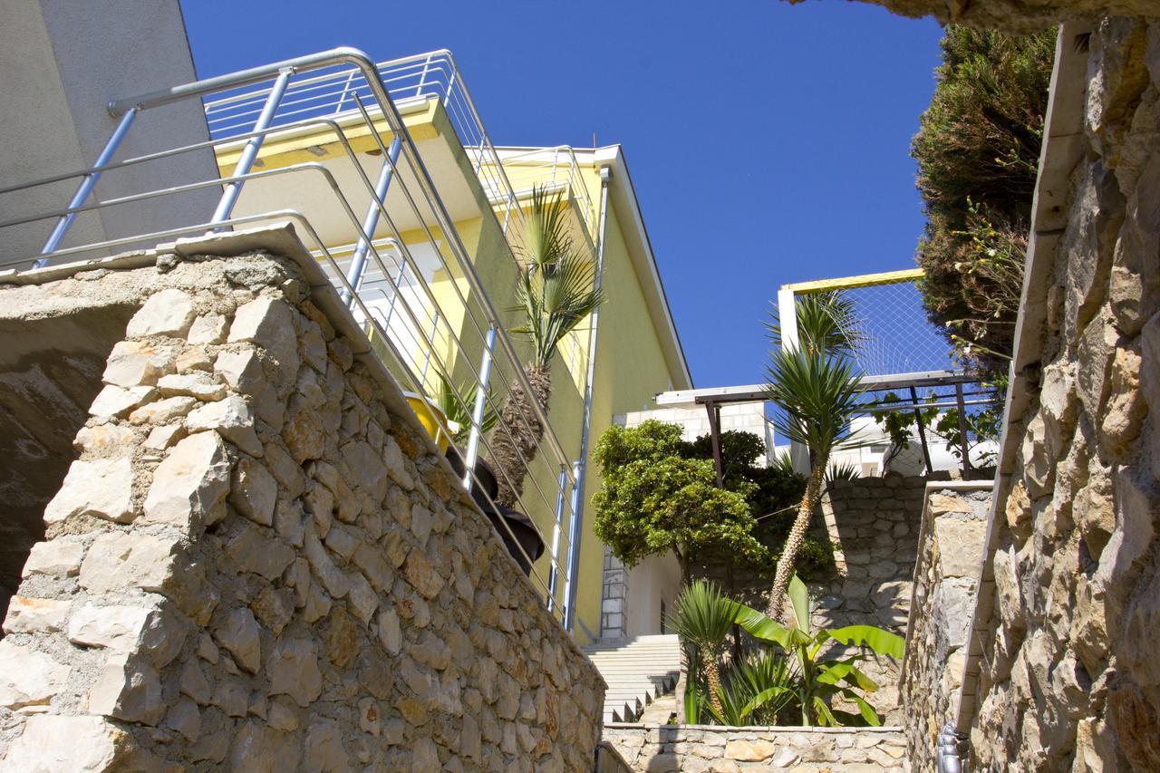 Apartments Gran Sasso 울친 외부 사진